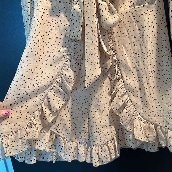 Cream polka dot romper - Picture 3 of 5